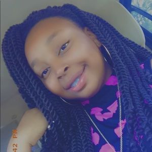 Meet your Posher, Haliyah